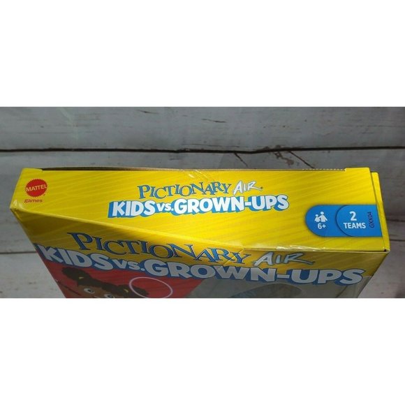 Mattel Games Pictionary Air Kids vs Grown-Ups Family Drawing Game Gift - Picture 11 of 12